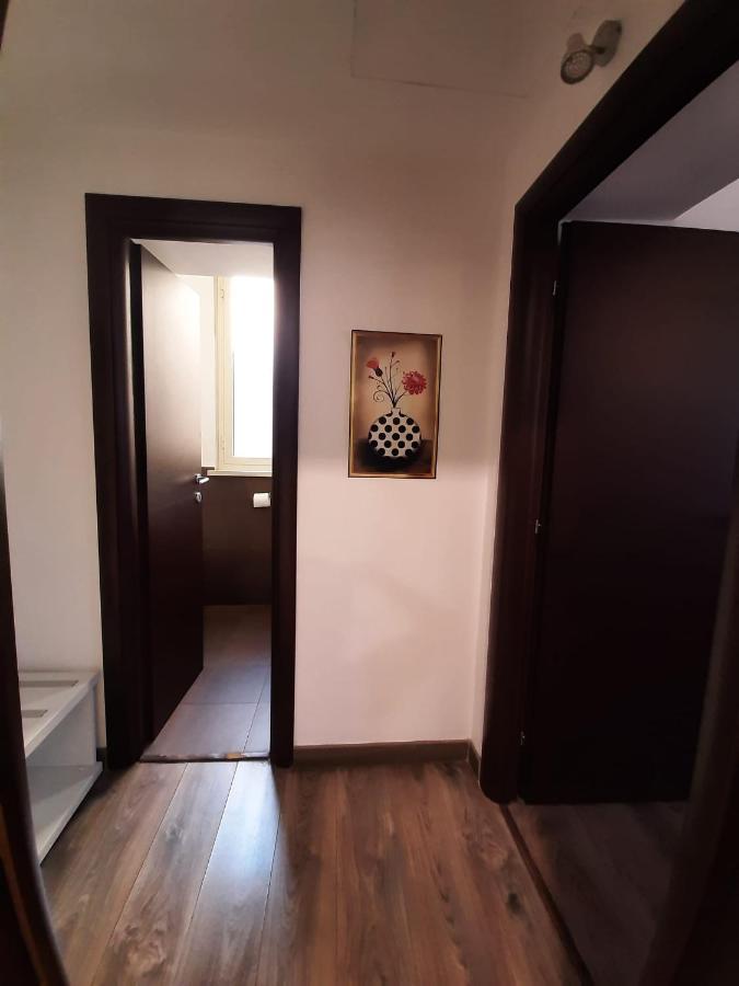 Laterani Dfm
